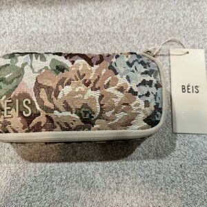 NWT BÉIS Tech Organizer in Vintage Floral